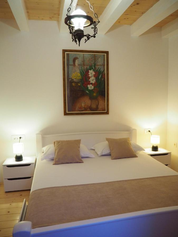 Romantic Stone House By The Sea **** Kotor Eksteriør billede