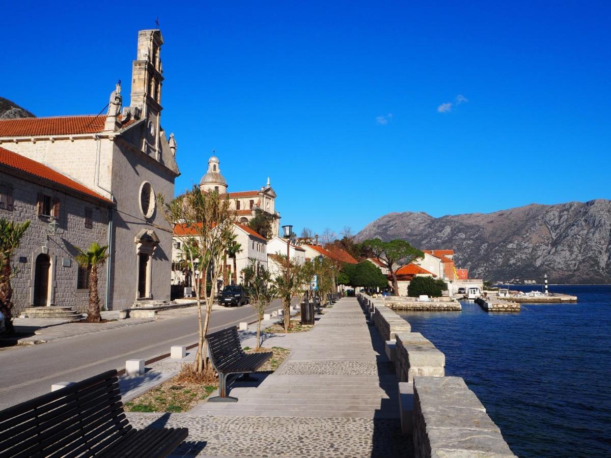 Romantic Stone House By The Sea **** Kotor Eksteriør billede