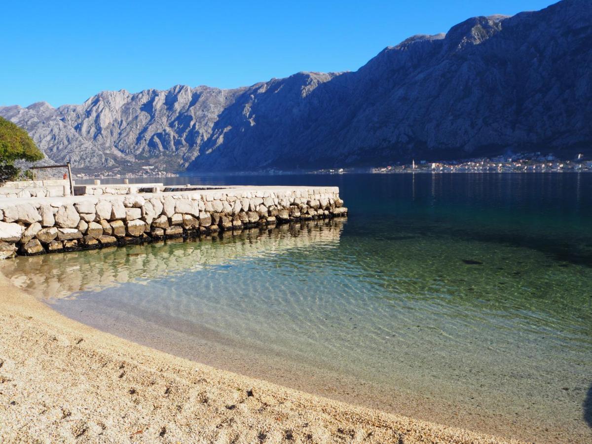 Romantic Stone House By The Sea **** Kotor Eksteriør billede