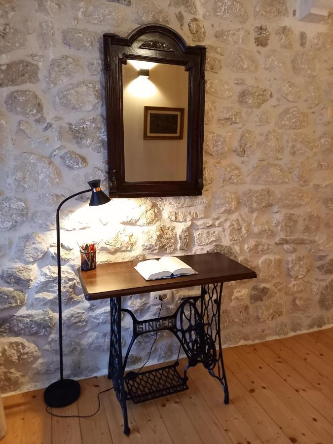 Romantic Stone House By The Sea **** Kotor Eksteriør billede