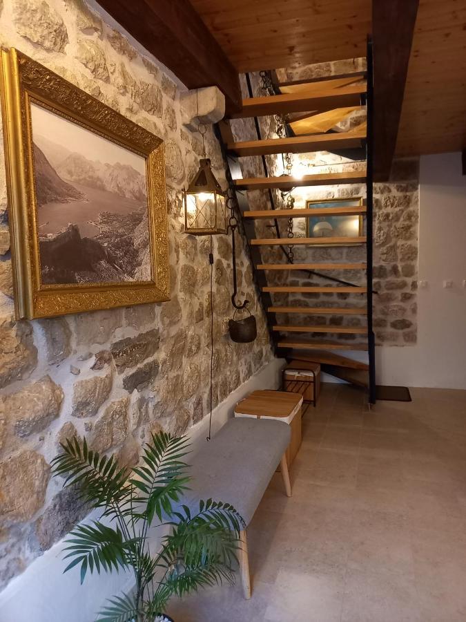 Romantic Stone House By The Sea **** Kotor Eksteriør billede